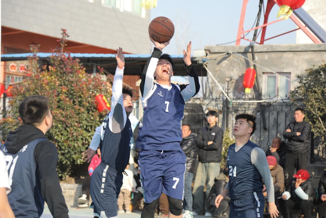 他曾带领球